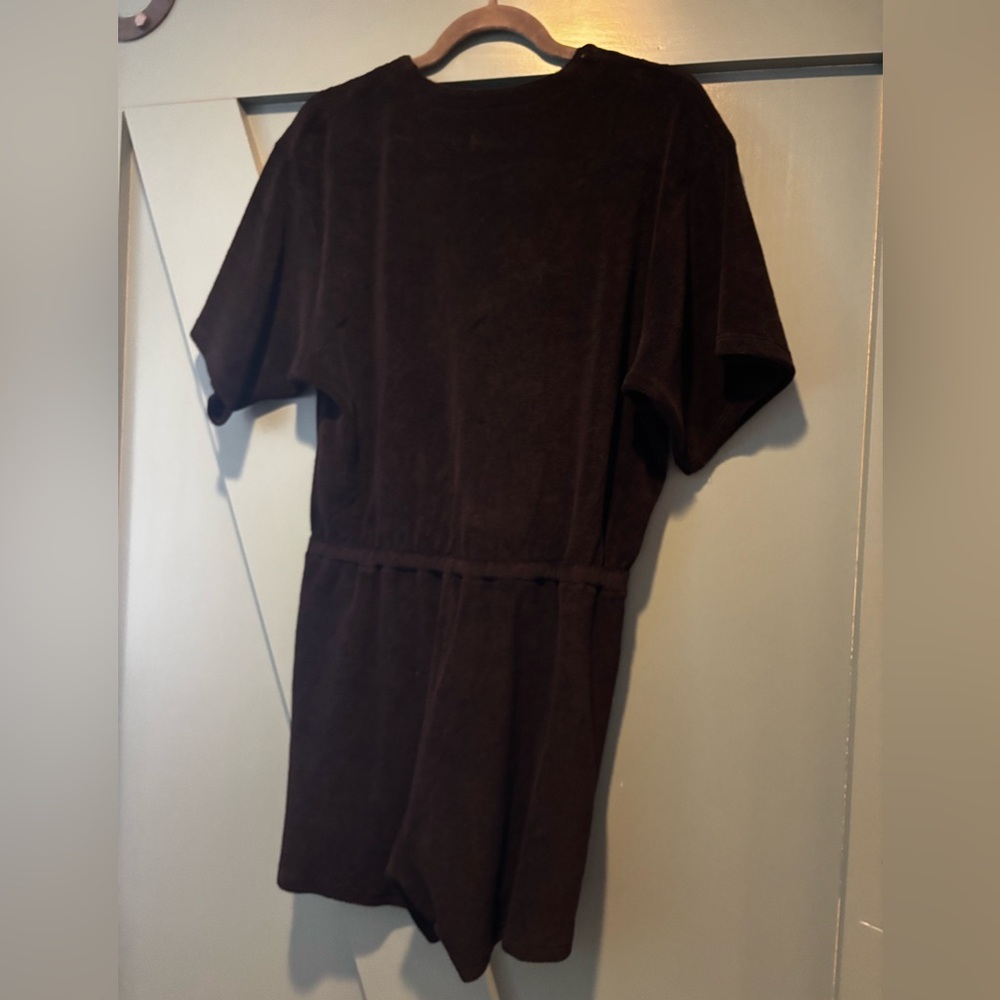 Suzi Kondi Black Velour Romper - Picture 3 of 5